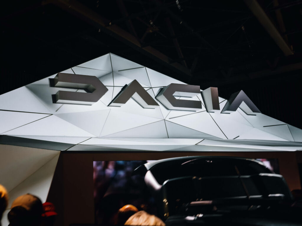 DACIA PARIS MOTOR SHOW